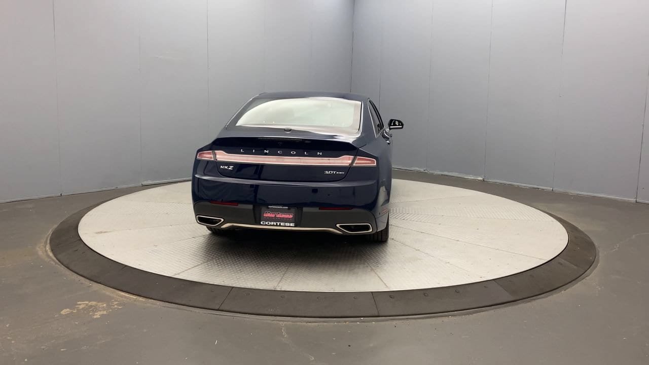 Used 2018 Lincoln MKZ Reserve w/ Technology Package AWD/4WD image 4