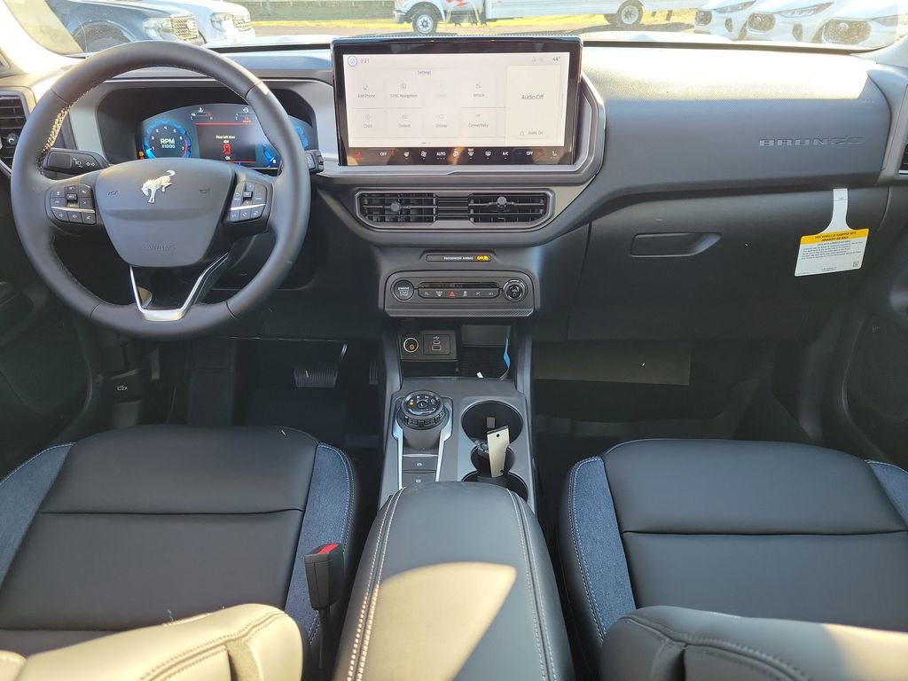 New 2025 Ford Bronco Sport Outer Banks image 11