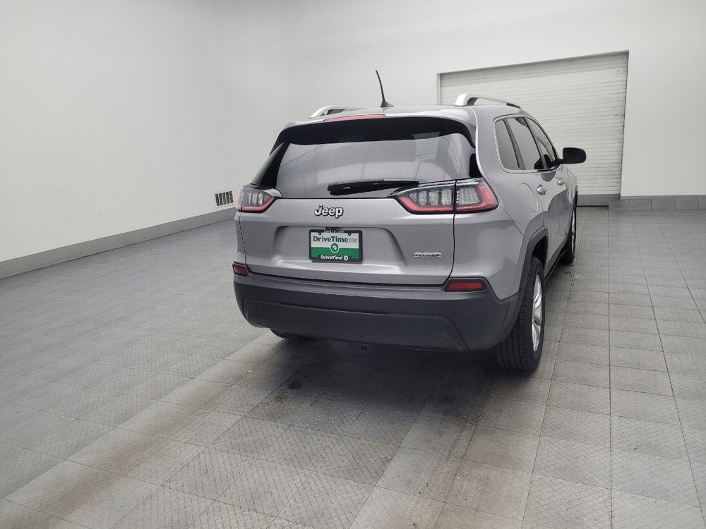 Used 2019 Jeep Cherokee Latitude w/ Popular Appearance Group image 9