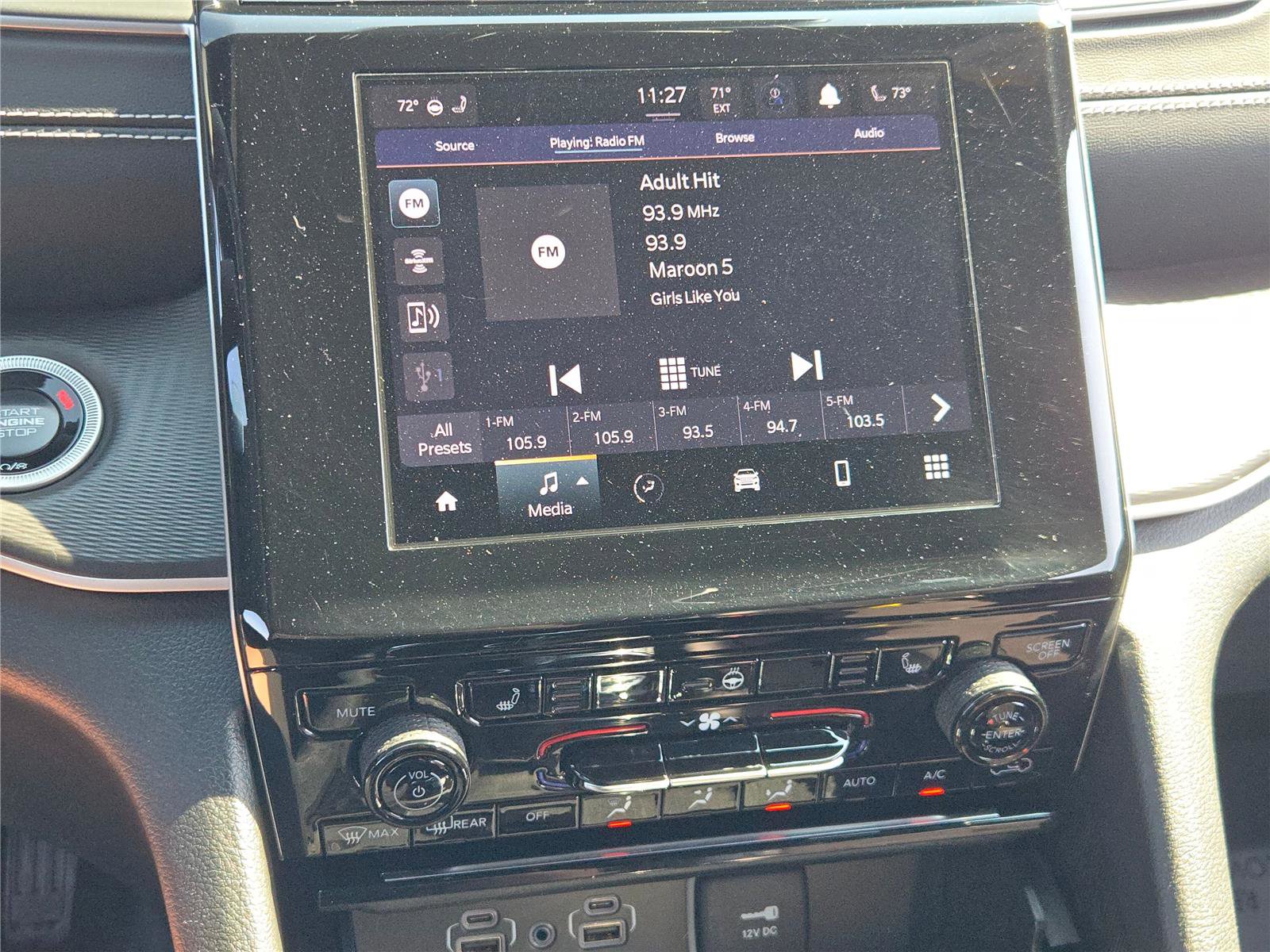 Certified 2024 Jeep Grand Cherokee Altitude image 29