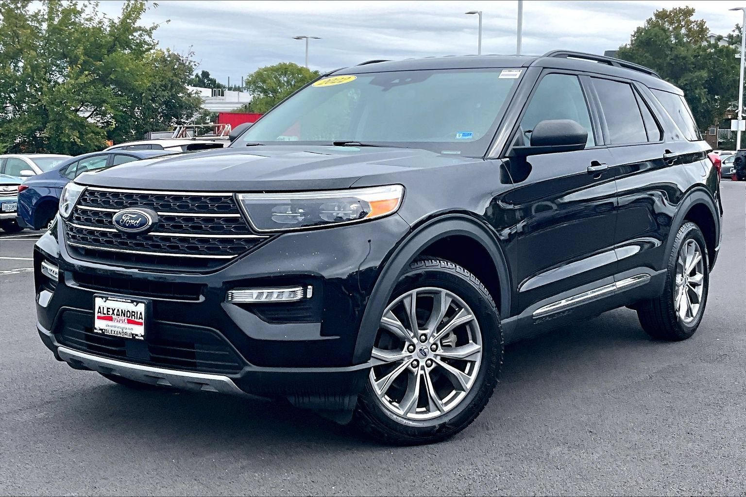 Used 2022 Ford Explorer XLT w/ Equipment Group 202A