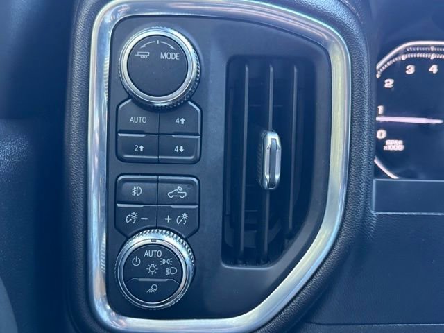 Used 2022 GMC Sierra 2500 AT4 w/ Gooseneck/5TH Wheel Package image 14