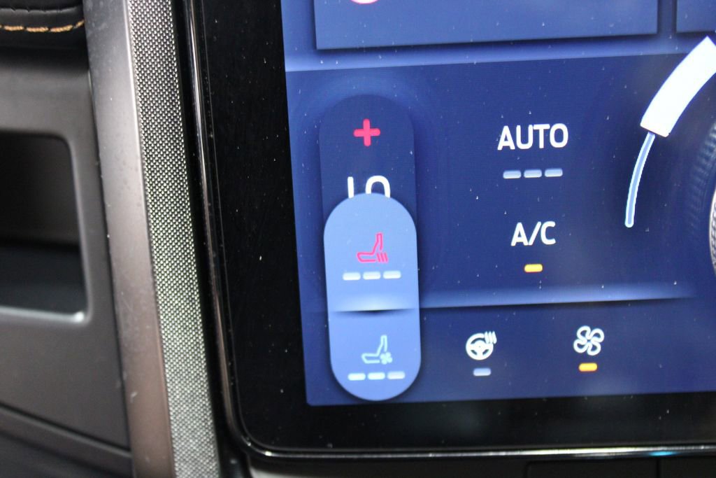 Used 2023 Ford Expedition Max Platinum AWD/4WD image 53