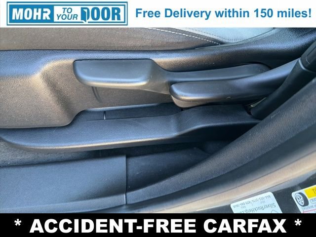 Used 2018 Chevrolet Equinox LS image 12