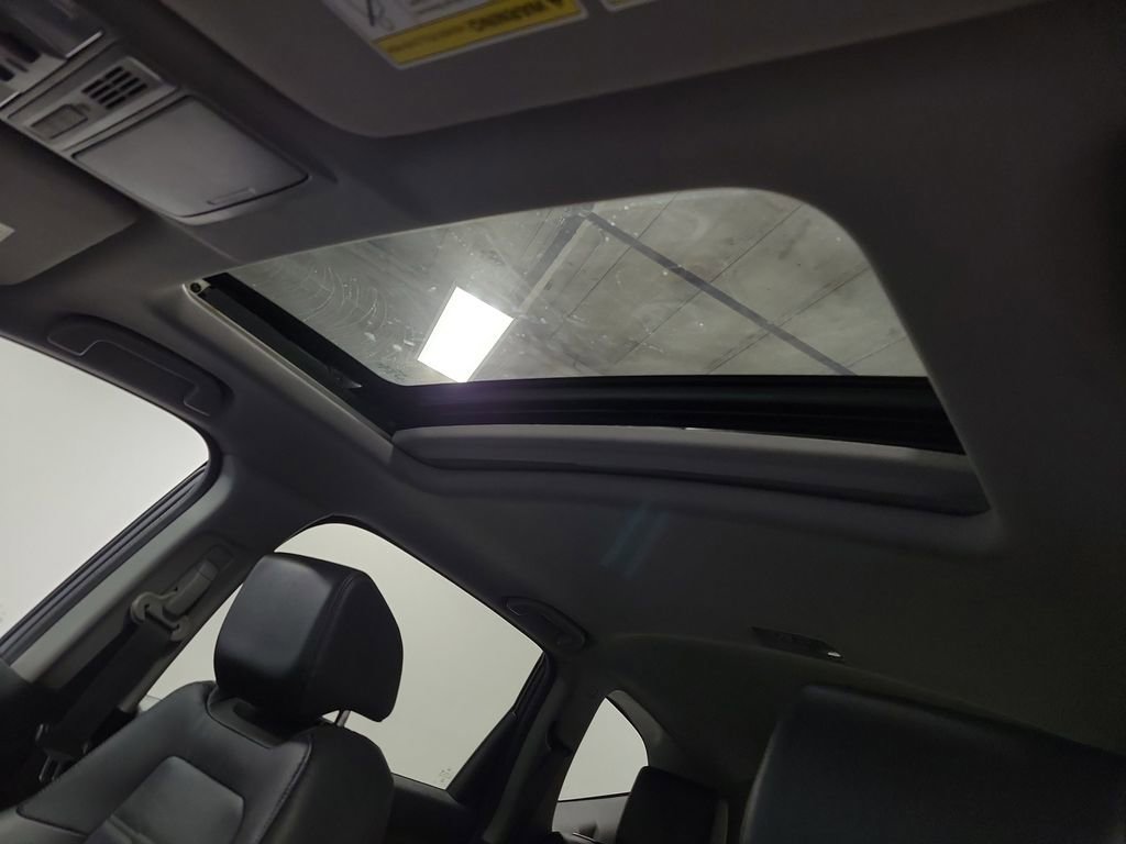 Used 2021 Honda CR-V EX-L image 14