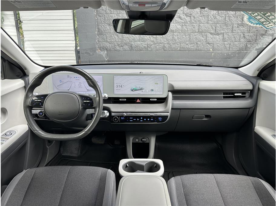 Used 2024 Hyundai Ioniq 5 SEL AWD/4WD image 18