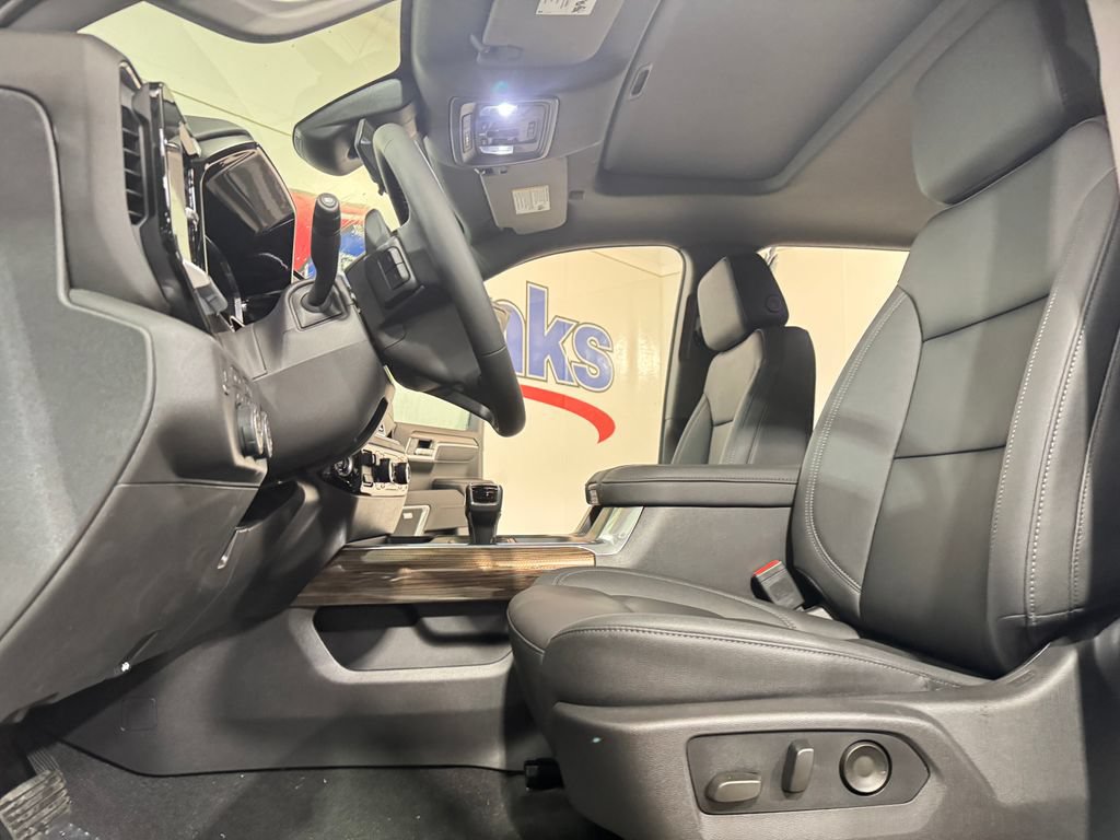 New 2026 Chevrolet Silverado 1500 LT Trail Boss w/ LT Trail Boss Premium Package AWD/4WD image 8