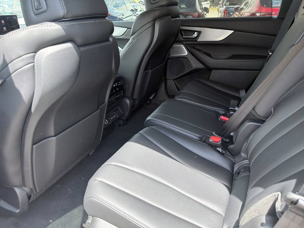 New 2026 Acura MDX w/ Technology Package FWD image 13
