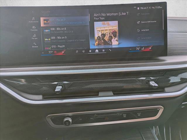 Used 2024 BMW X5 xDrive40i w/ Premium Package image 13