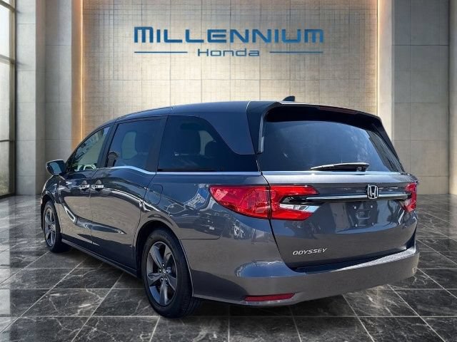 Used 2024 Honda Odyssey EX image 3