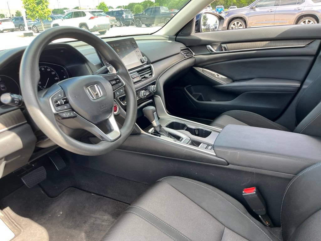 Certified 2019 Honda Accord EX image 18