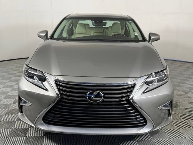 Used 2018 Lexus ES 350 w/ Premier Package FWD image 9
