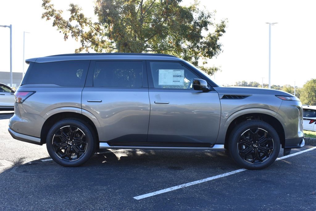 New 2026 INFINITI QX80 4WD image 7