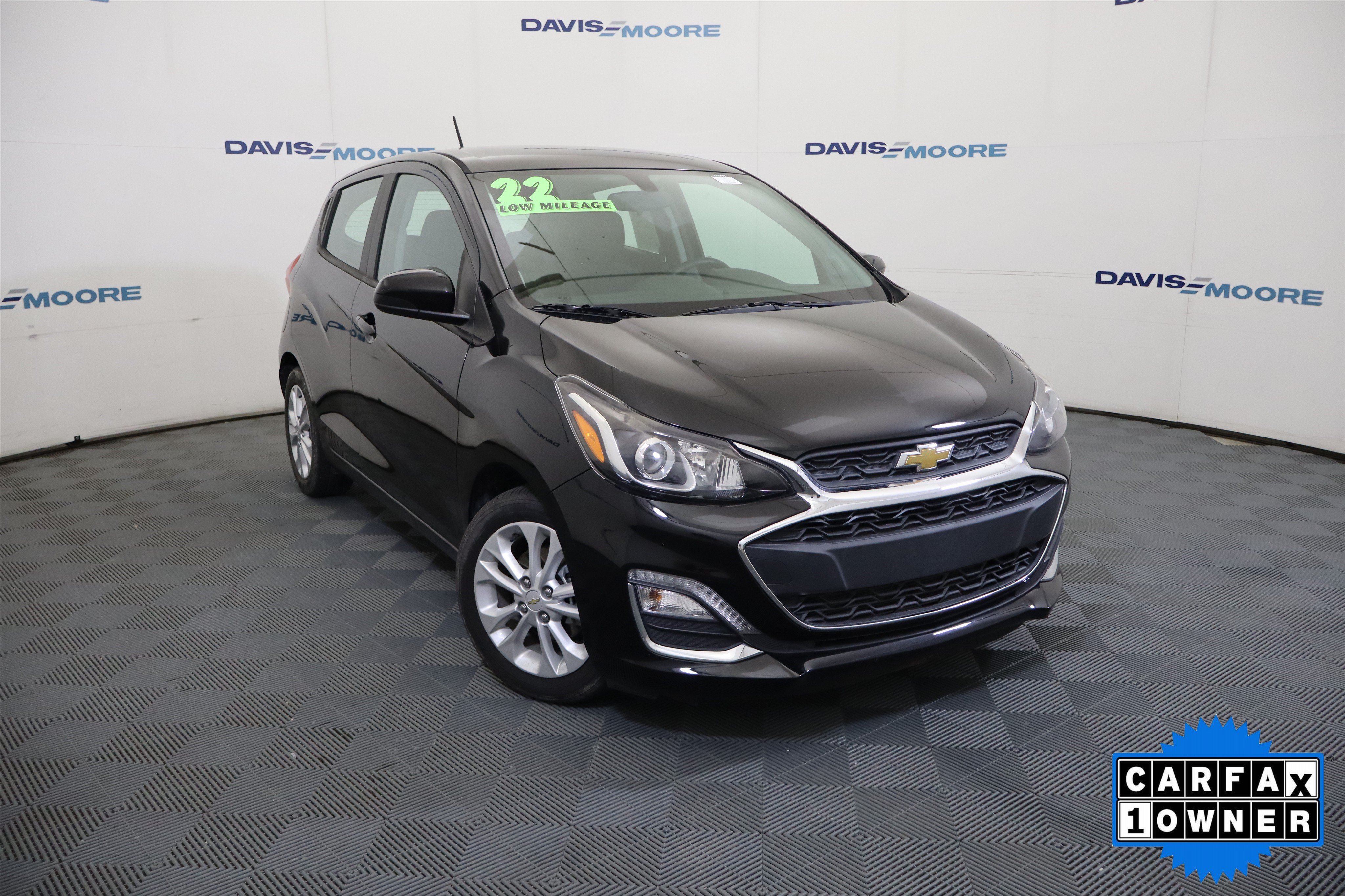 Used 2022 Chevrolet Spark LT FWD image 2