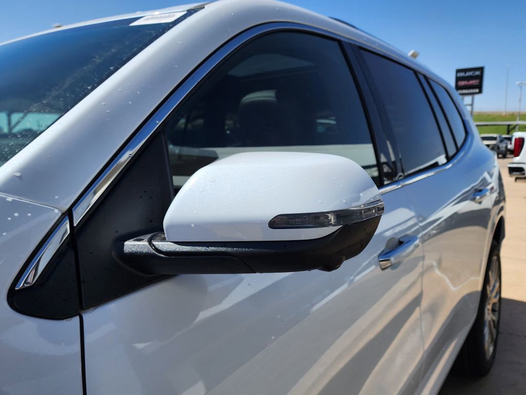 New 2026 GMC Acadia Denali FWD image 12