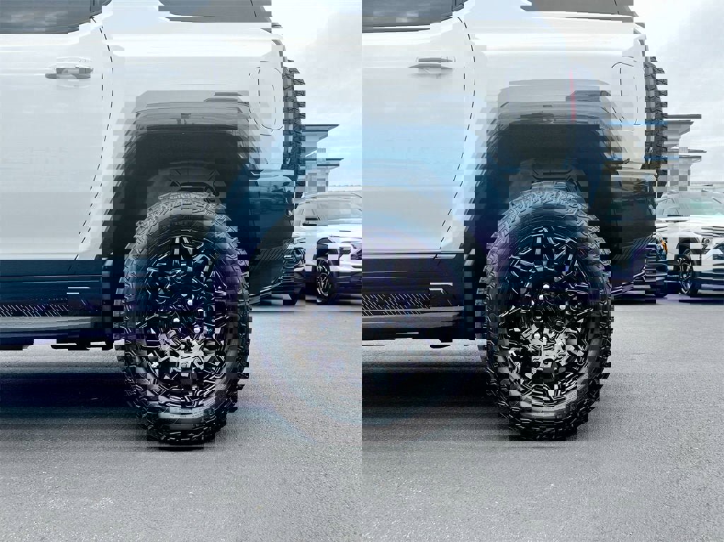New 2025 GMC Hummer EV 2X image 27
