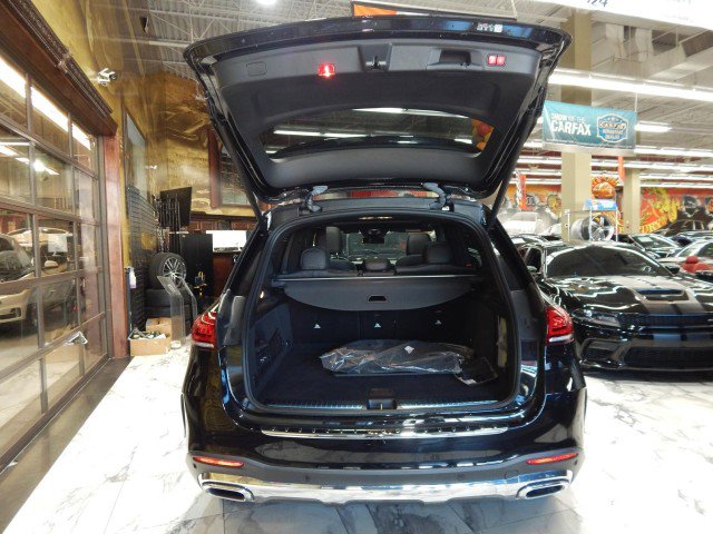 Used 2023 Mercedes-Benz GLE 450 GLE 450 AWD w/ AMG Line Exterior image 8