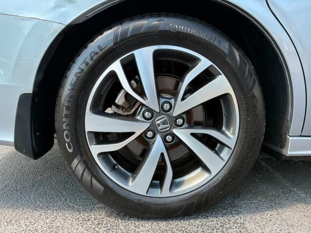 Used 2024 Honda Odyssey Touring image 29