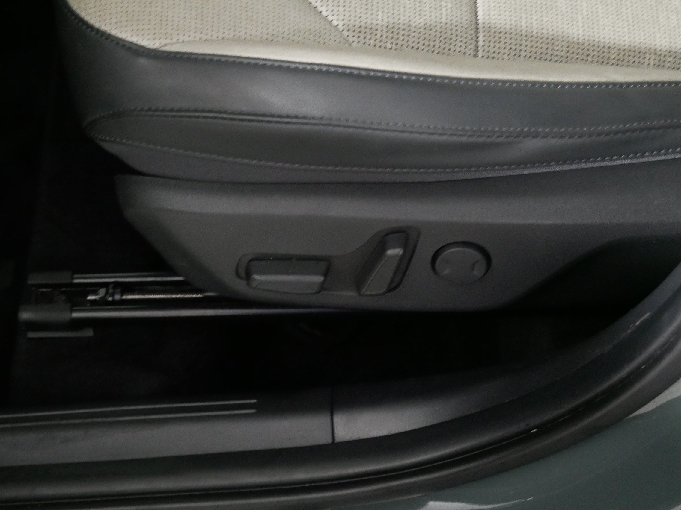 Used 2024 Kia Niro FWD image 20