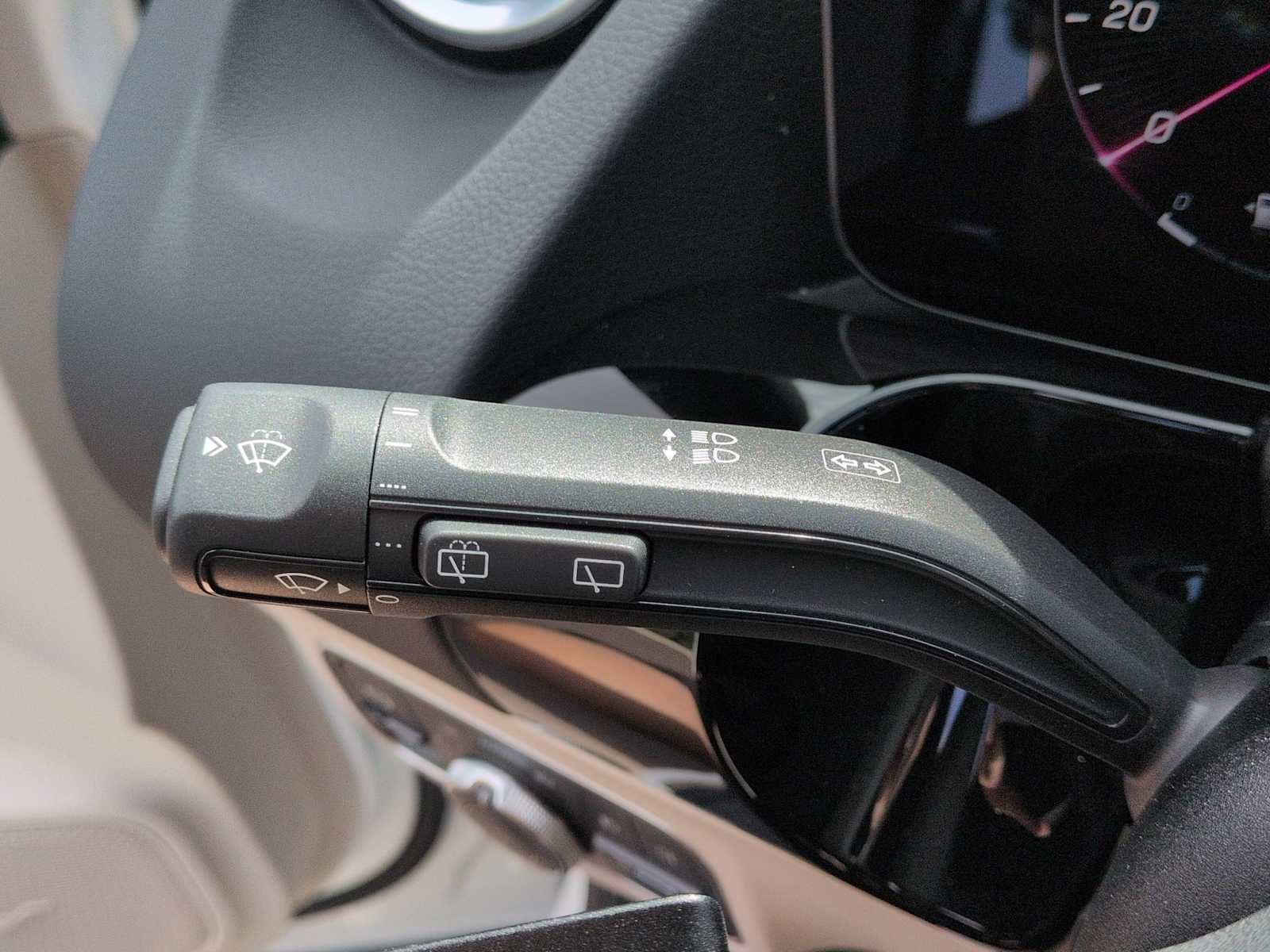 Certified 2026 Mercedes-Benz GLA 250 4MATIC image 28