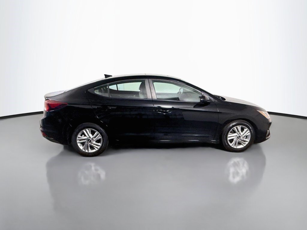 Used 2019 Hyundai Elantra Value Edition FWD image 11