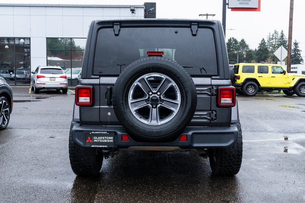 Used 2020 Jeep Wrangler Unlimited Sahara image 5