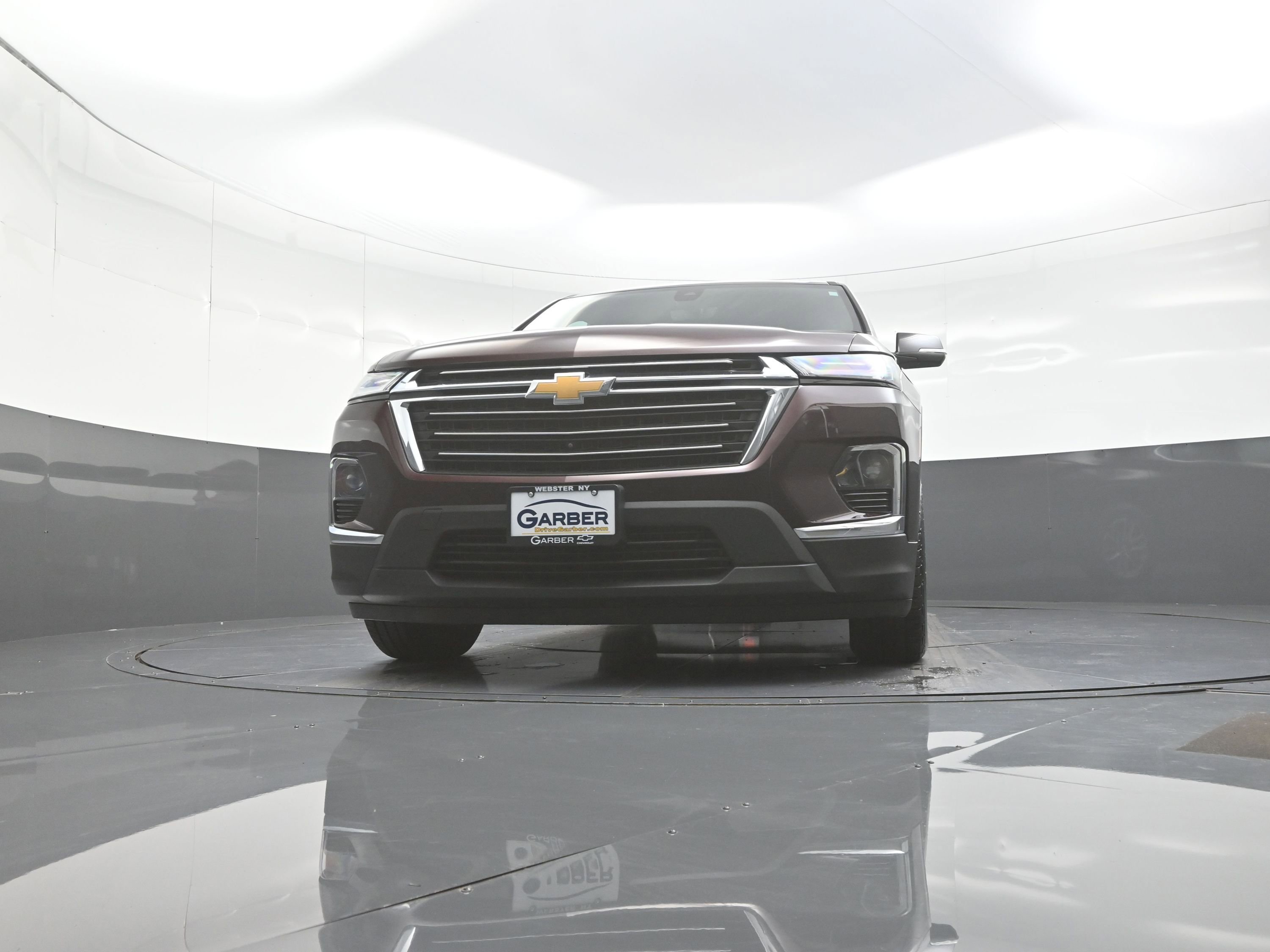 Used 2023 Chevrolet Traverse LT w/ Rear Camera Mirror Package AWD/4WD image 10