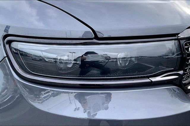 Used 2024 Jeep Grand Wagoneer L Series II w/ Quick Order Packagew 28T image 31