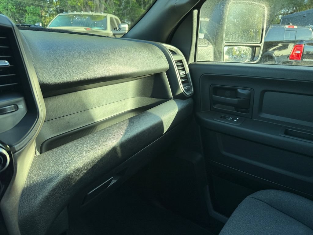 New 2026 RAM 3500 Tradesman AWD/4WD image 25