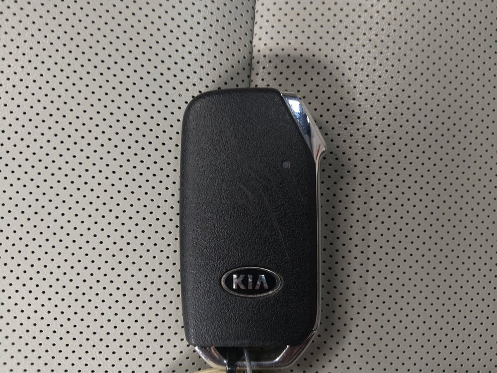 Used 2020 Kia Telluride S w/ S 8 Passenger Seating Package AWD/4WD image 32