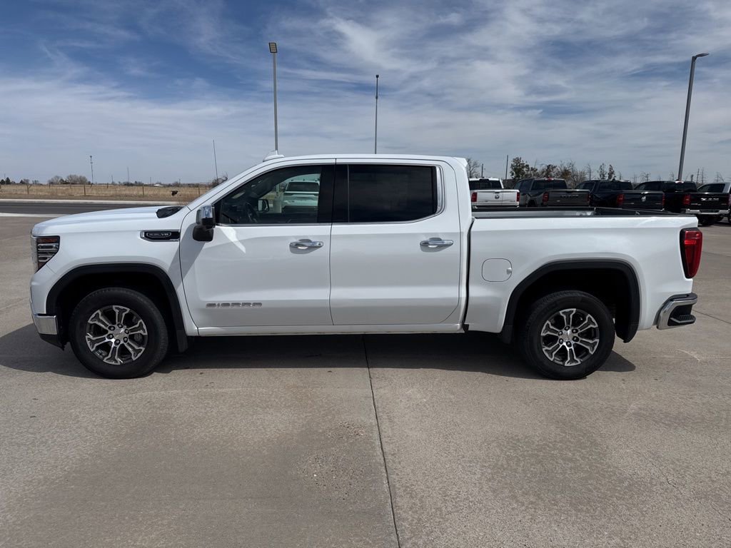 Used 2025 GMC Sierra 1500 SLT AWD/4WD image 2