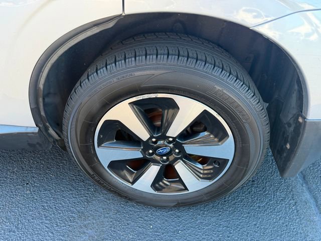 Used 2017 Subaru Forester 2.5i w/ Alloy Wheel Package AWD/4WD image 11