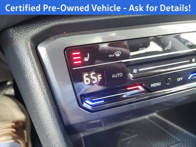 Certified 2022 Volkswagen Tiguan SE w/ Panoramic Sunroof Package AWD/4WD image 13