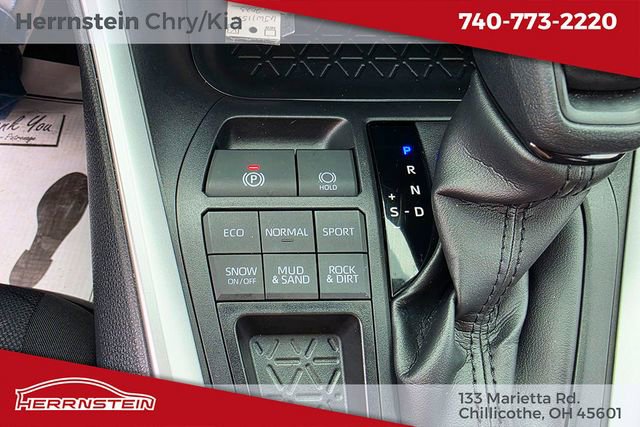 Used 2023 Toyota RAV4 XLE w/ Convenience Package image 21