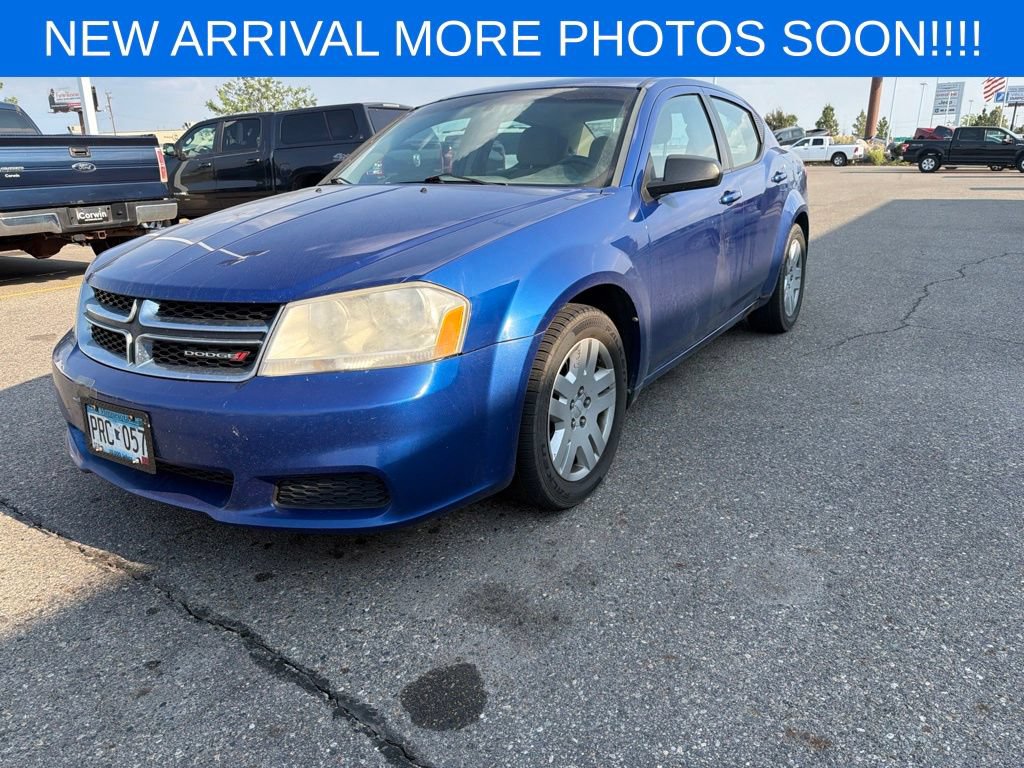 Used 2013 Dodge Avenger SE FWD image 2