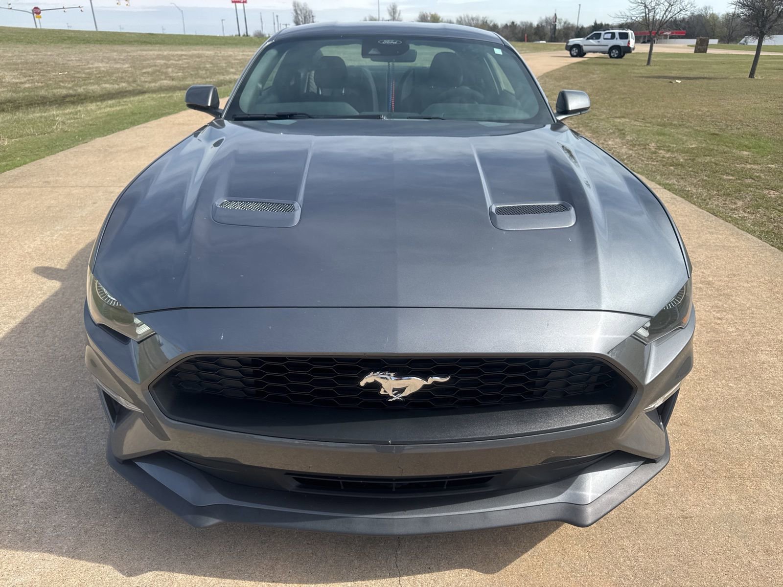 Used 2021 Ford Mustang EcoBoost image 6