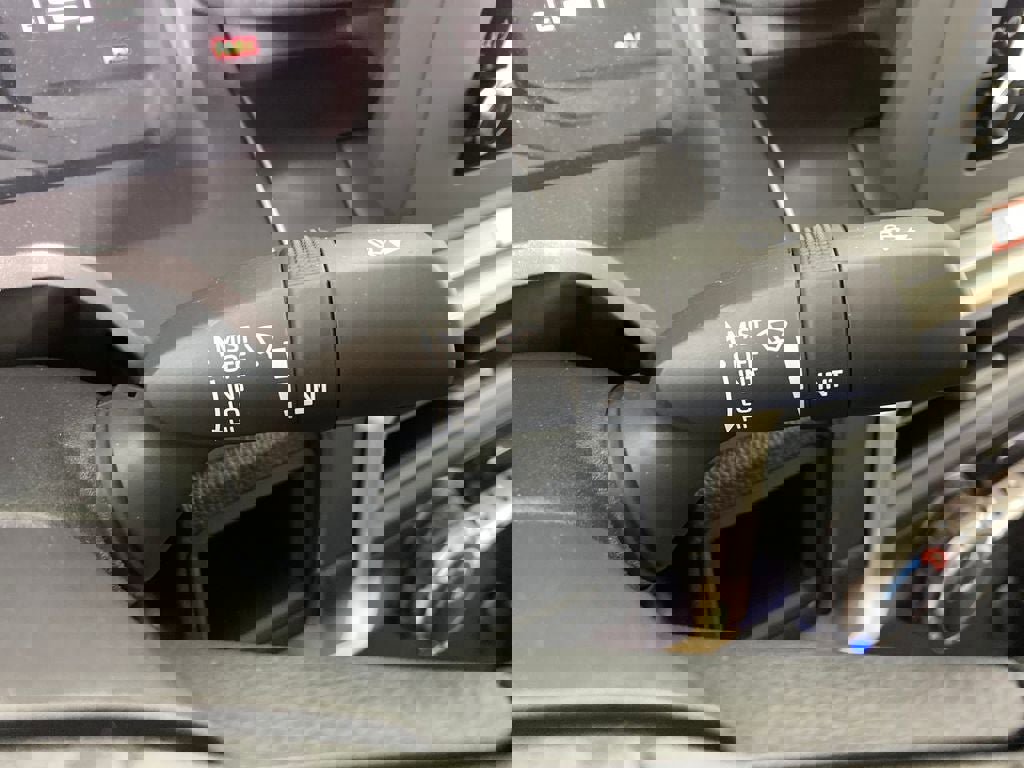 New 2025 Toyota Tacoma SR5 image 17