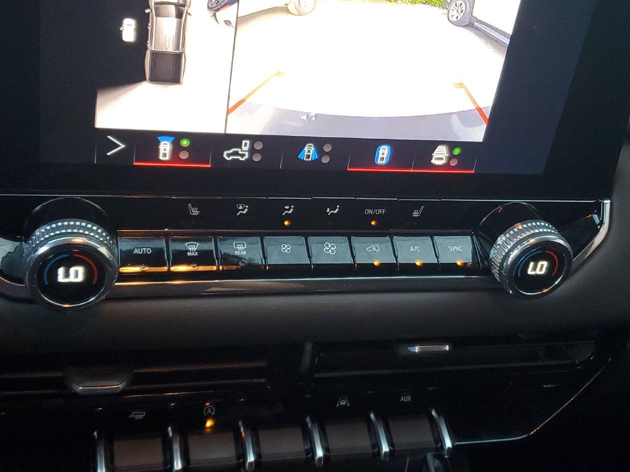 Used 2025 GMC Canyon Elevation w/ Convenience Package RWD image 22