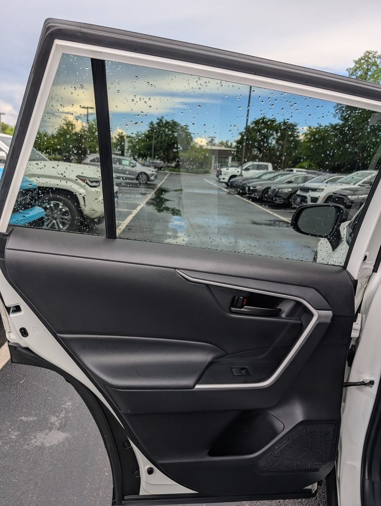 Certified 2024 Toyota RAV4 LE AWD/4WD image 15
