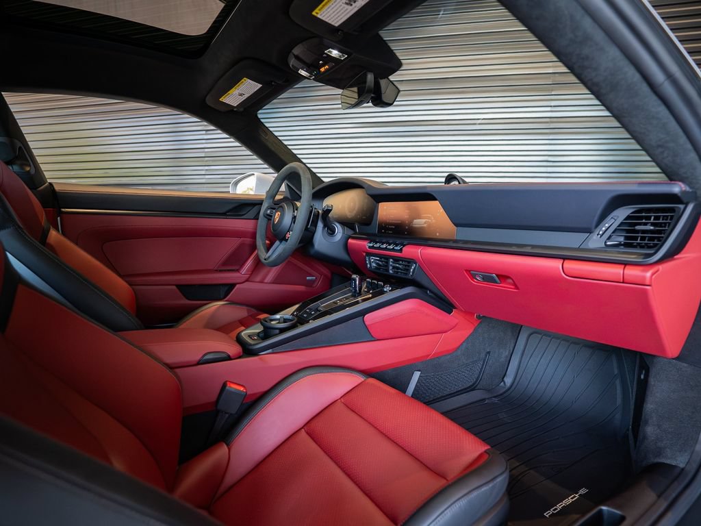 Certified 2026 Porsche 911 Carrera GTS RWD image 27
