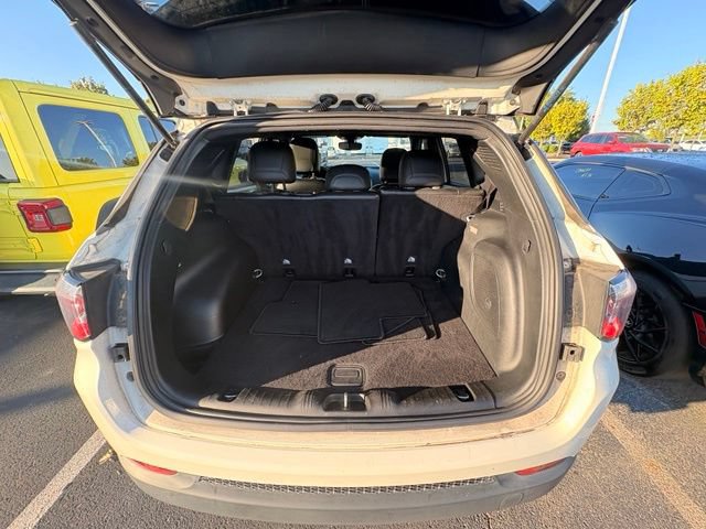 Used 2020 Jeep Compass High Altitude AWD/4WD image 17