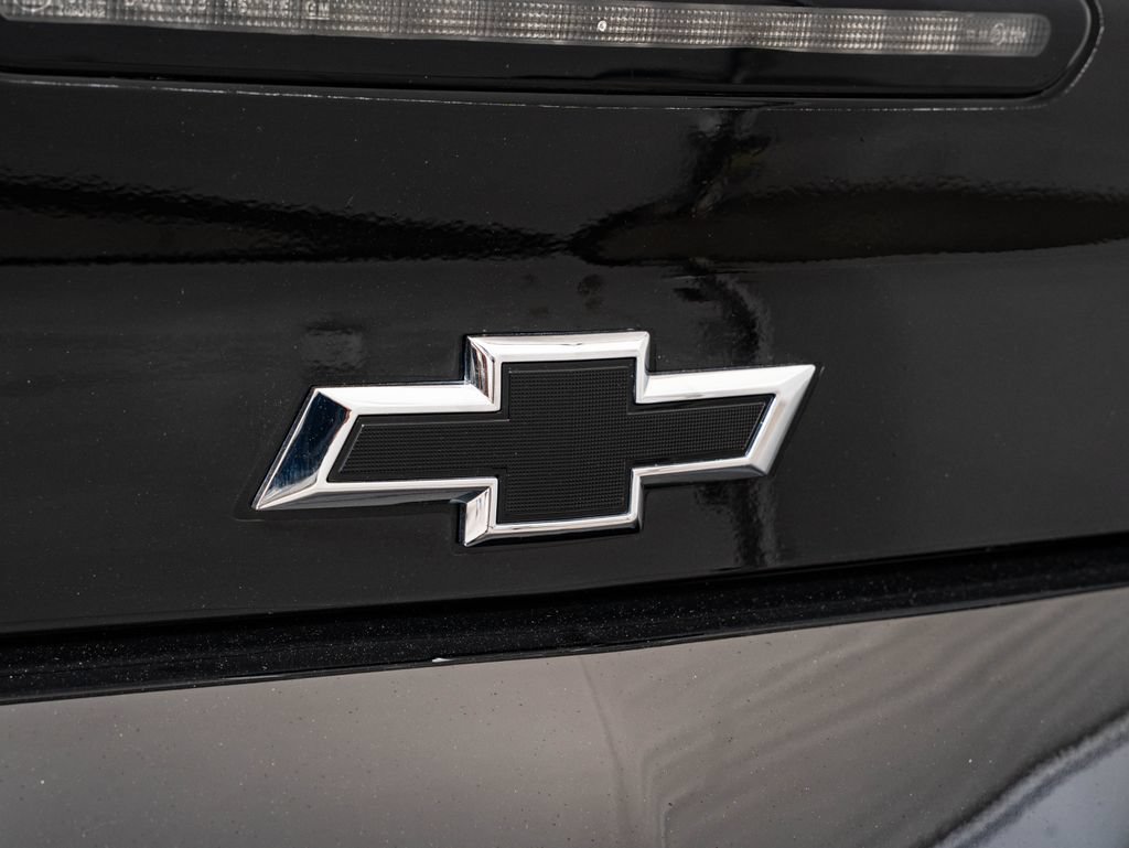 Used 2021 Chevrolet Camaro ZL1 RWD image 17