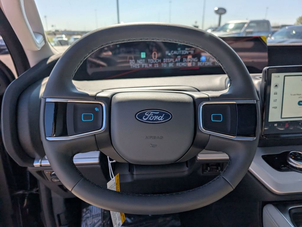 New 2026 Ford Expedition Active image 34