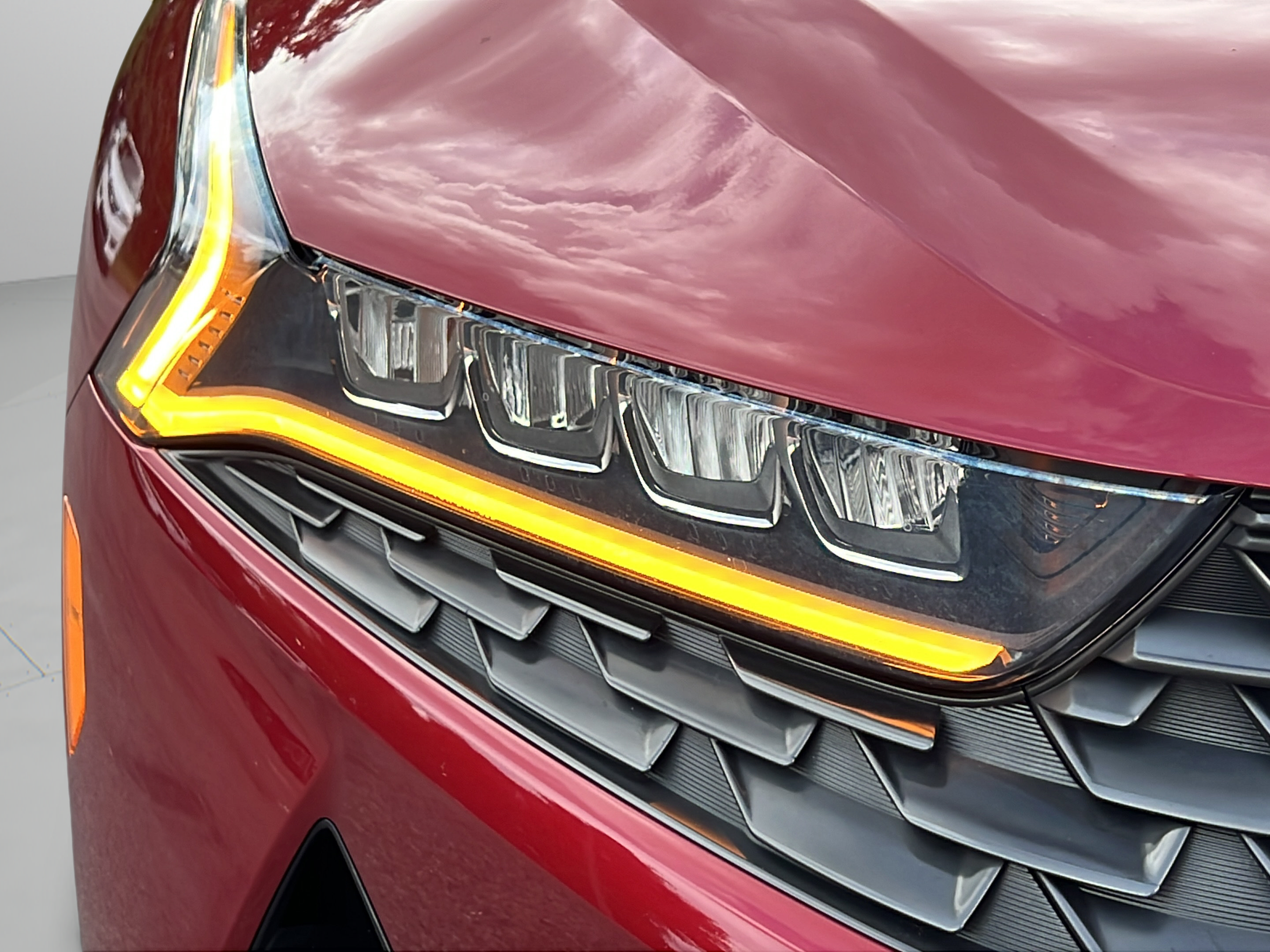 Certified 2022 Kia K5 LXS FWD image 9