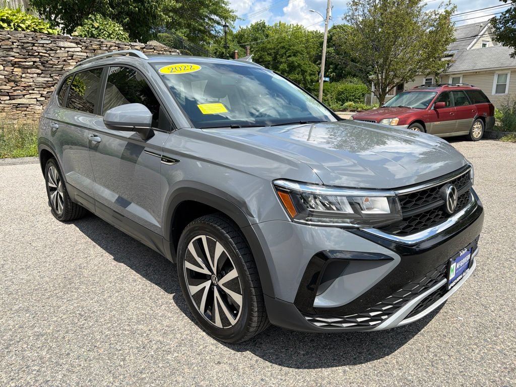 Used 2022 Volkswagen Taos SE AWD/4WD image 9