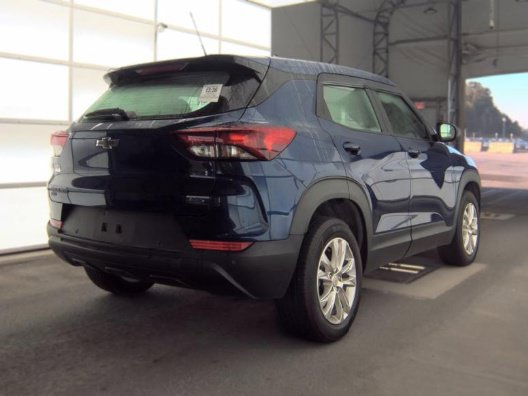 Used 2022 Chevrolet TrailBlazer LS w/ LPO, Blackout Package AWD/4WD image 5