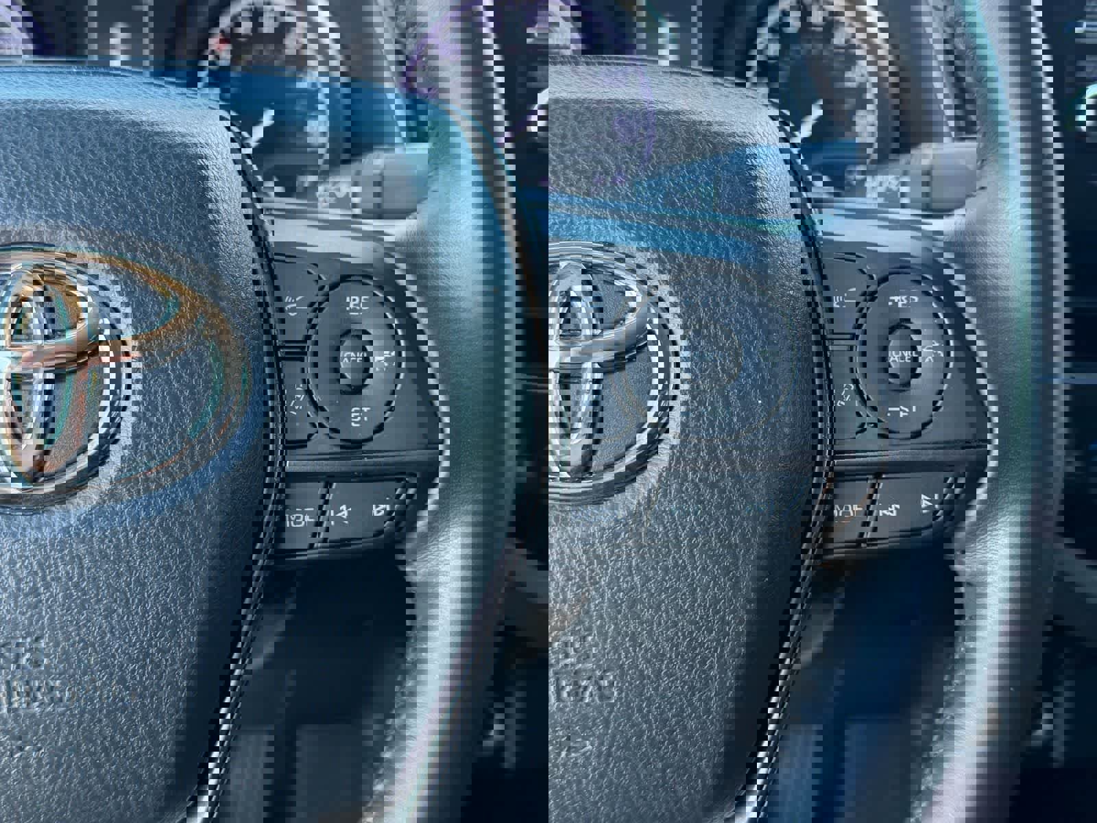 Used 2021 Toyota Camry SE image 17