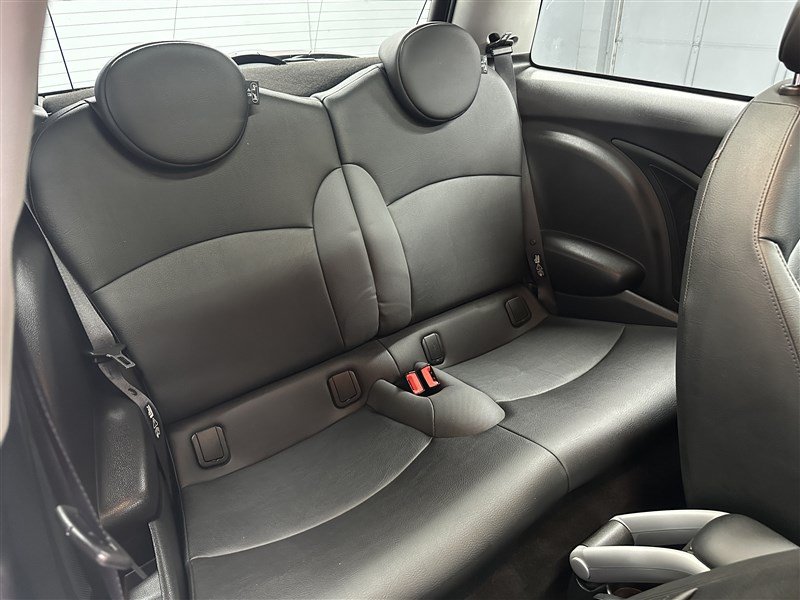Used 2010 MINI Cooper S FWD image 12