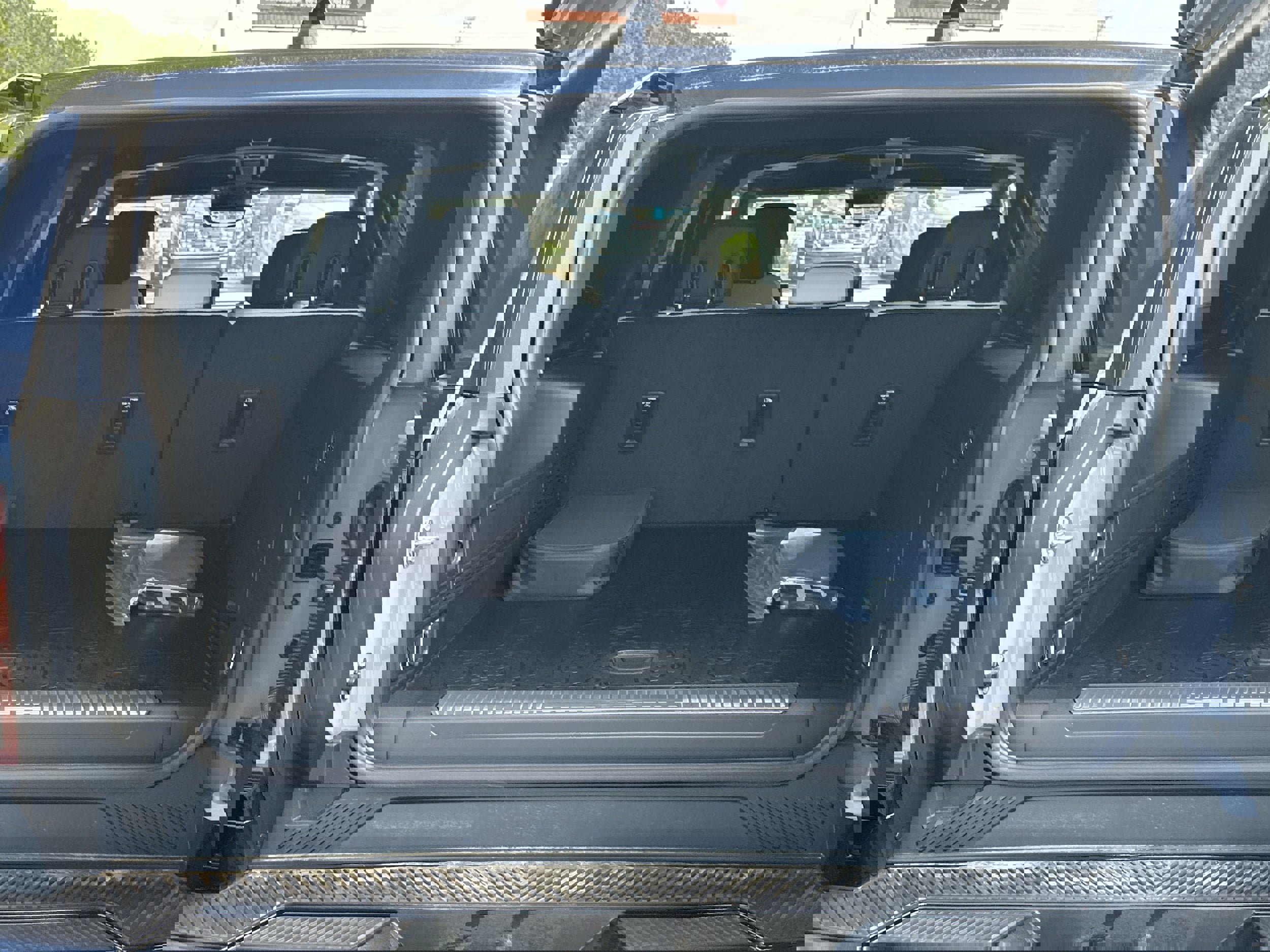 New 2025 GMC Hummer EV 2X w/ Extreme Off-Road Package image 18