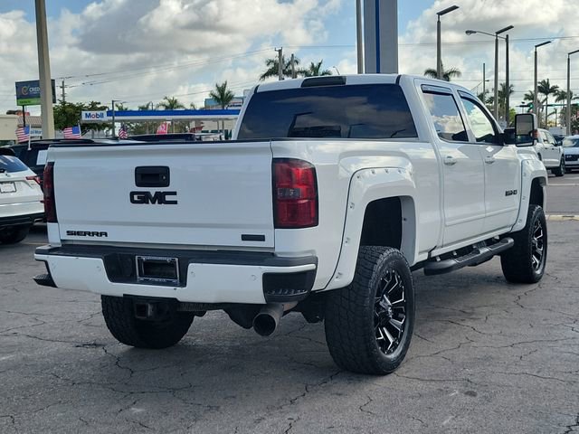 Used 2019 GMC Sierra 2500 SLT w/ All Terrain HD Package image 4